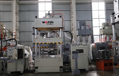 四柱油壓機(jī)的常見(jiàn)故障如何排除
