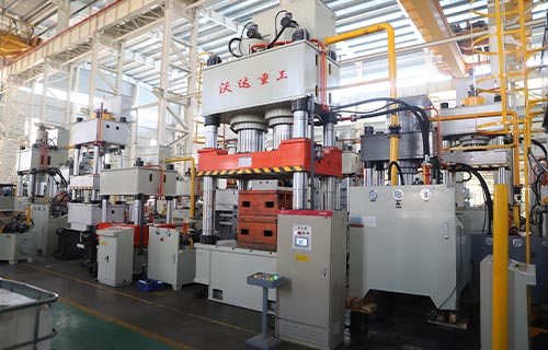 1250噸木屑托盤(pán)成型油壓機(jī)（四柱式、框架式）